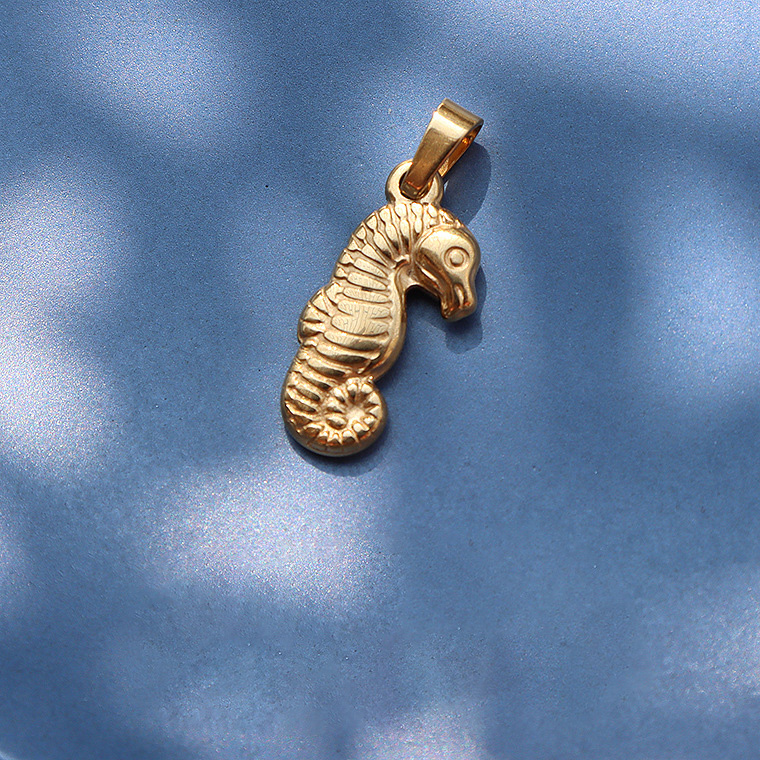 D11 Golden Seahorse