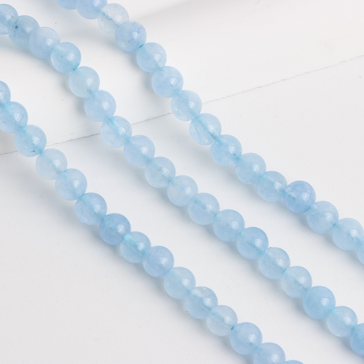 4mm aquamarine ball beads, blue version