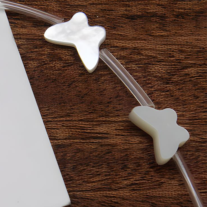 8*10mm white shell horizontal hole butterfly