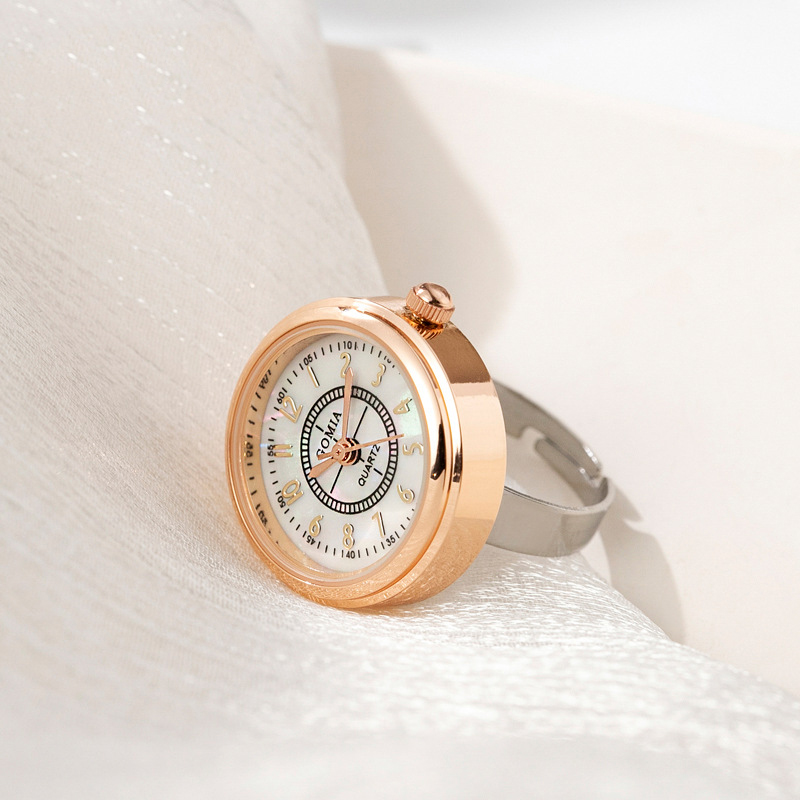 rose gold color