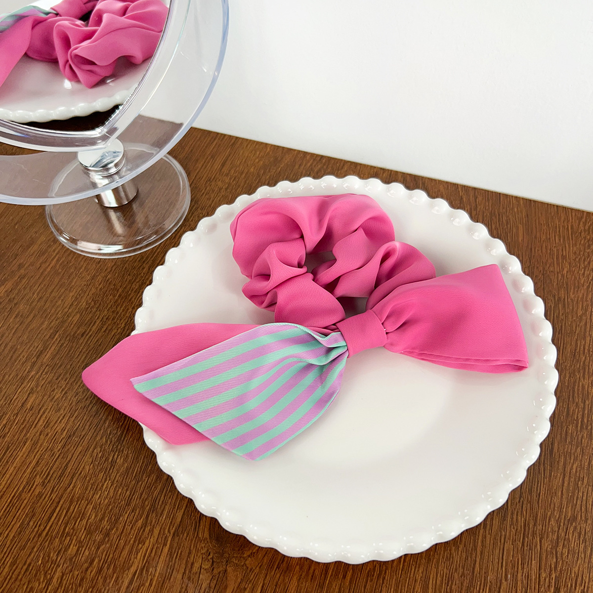 Small Ribbon-Red