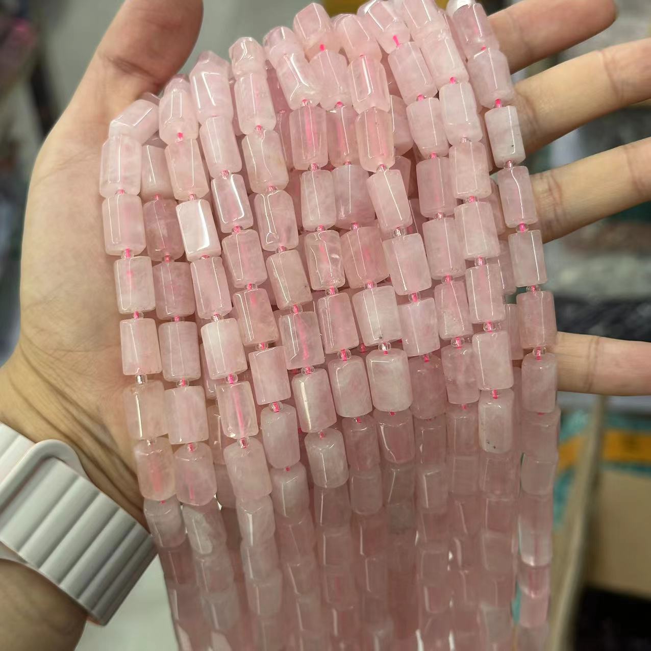Rose quartz about 8*12mm (small particles, glossy)