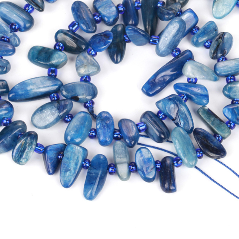 Deep blue crystal