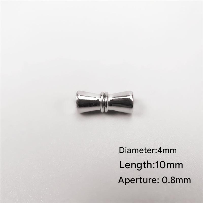 A small screw buckle 4mm