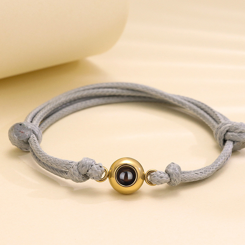 Gray rope gold
