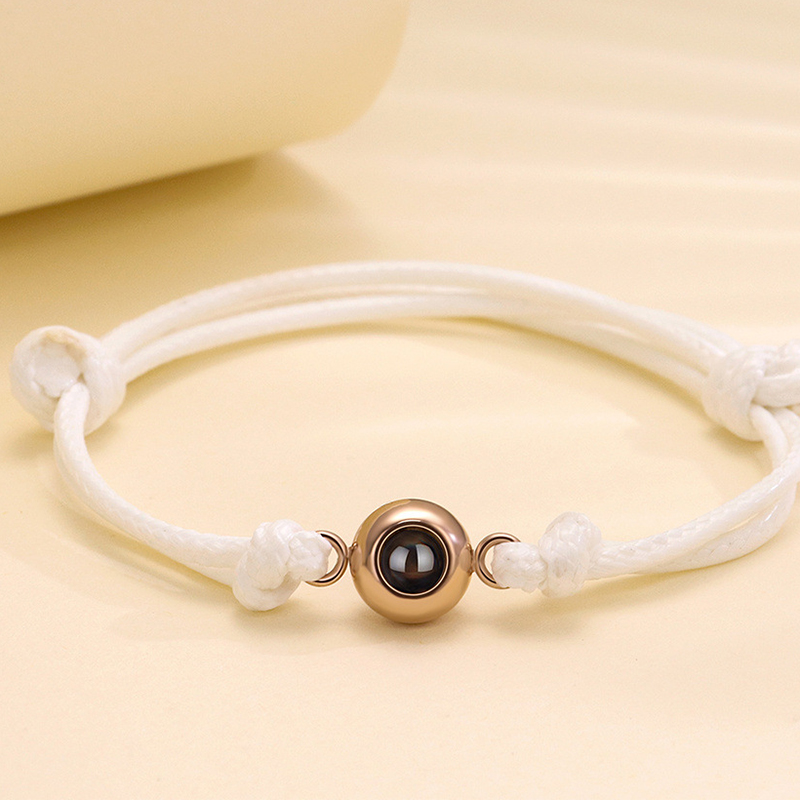 White rope gold
