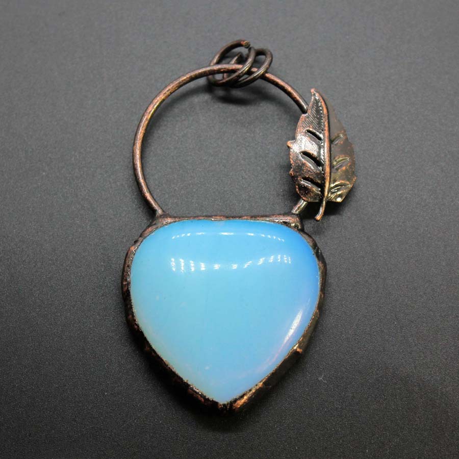 synthetic opal