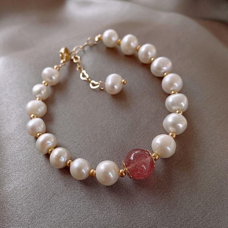 Strawberry Crystal pearl bracelet A single hanging