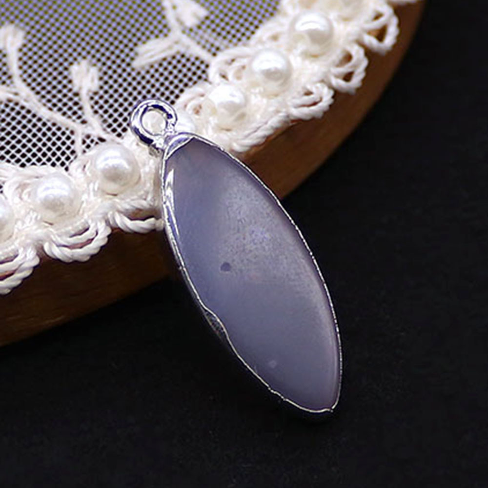 Gray agate