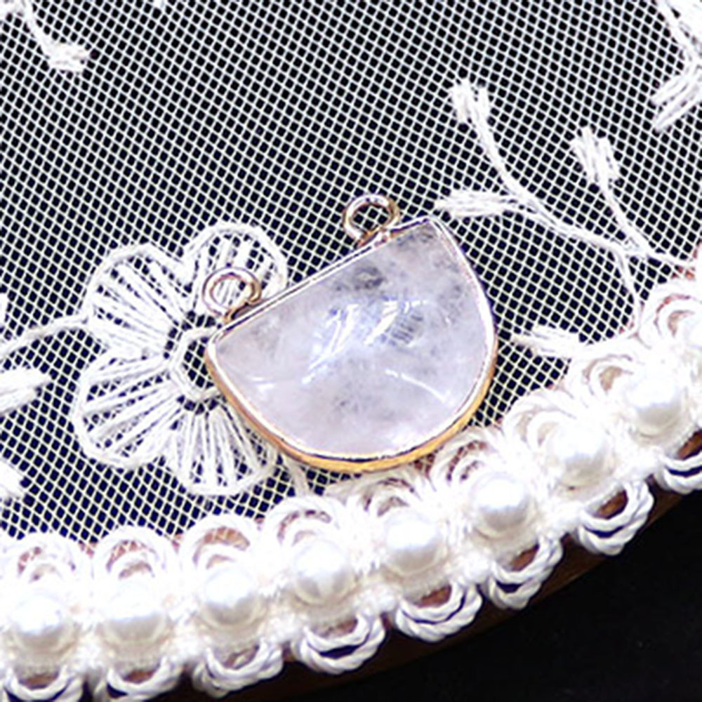 White crystal