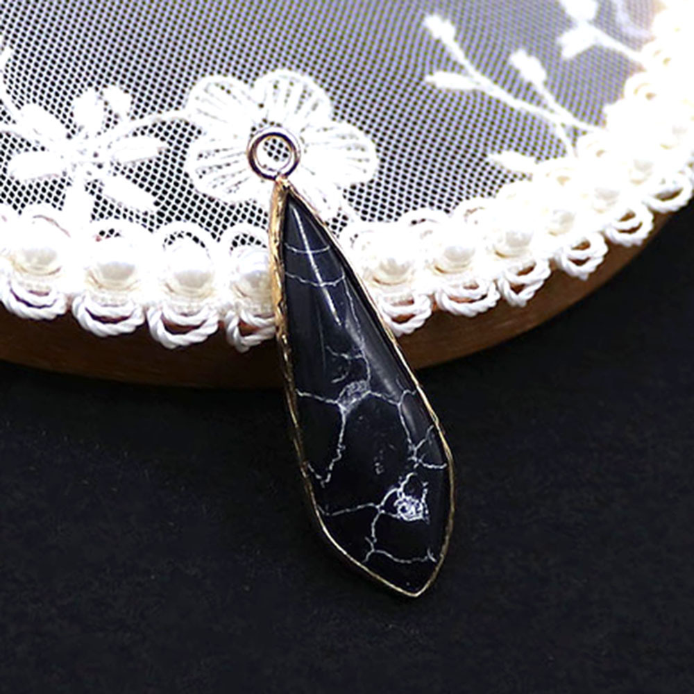 Black thread pine