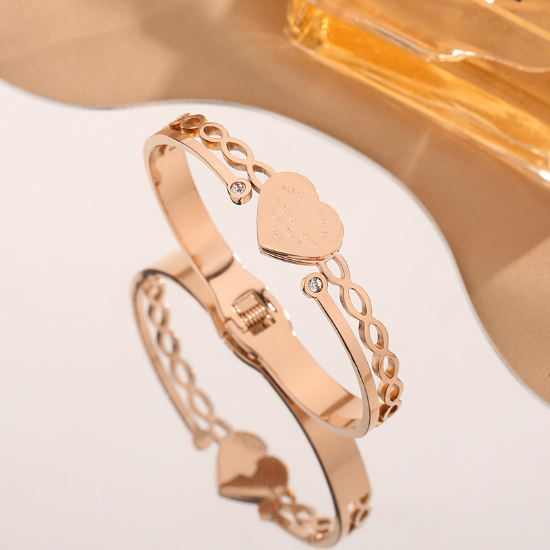 rose gold color