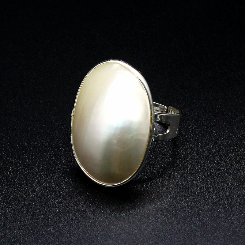 White shell-silver