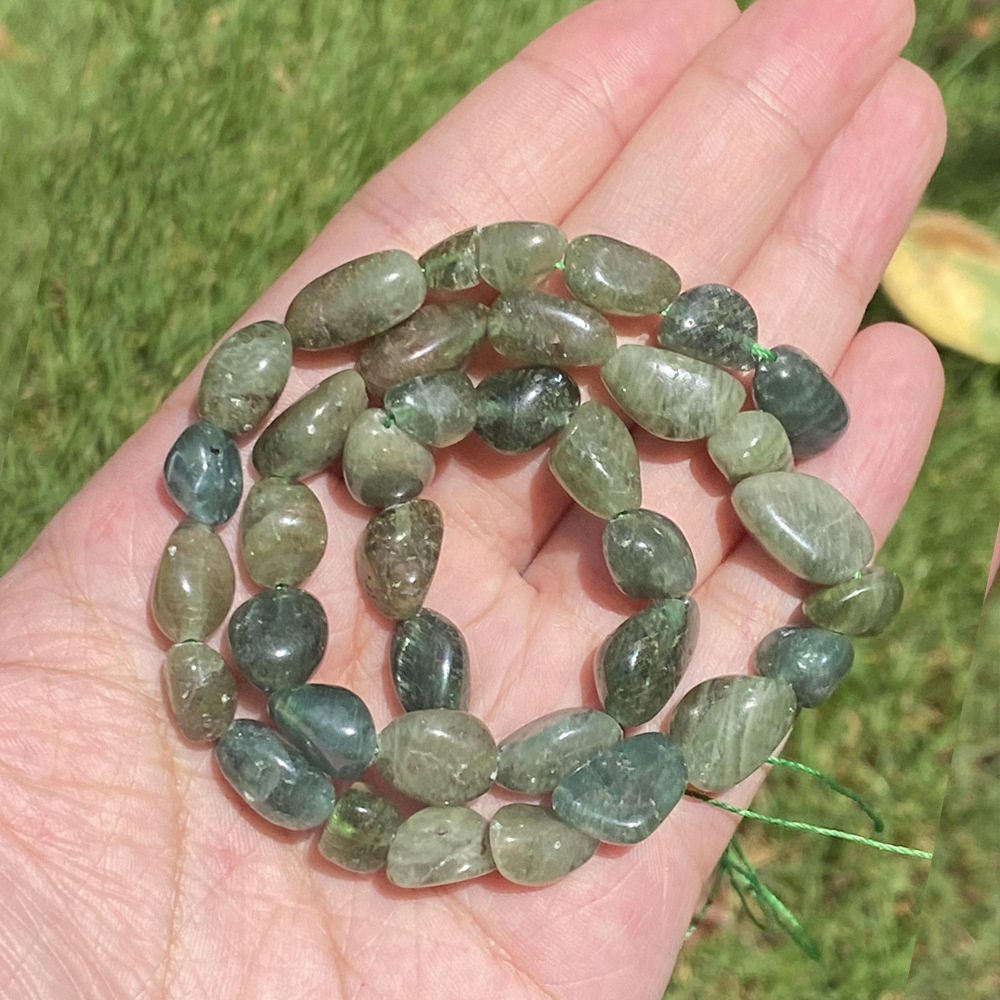 8-10mm shaped aquatic agate