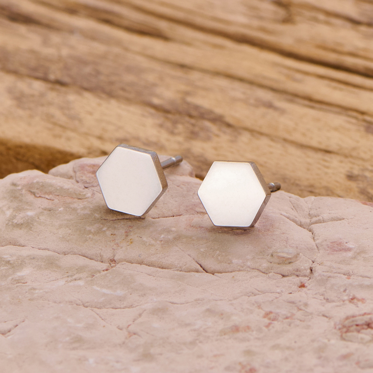 Hexagonal steel color