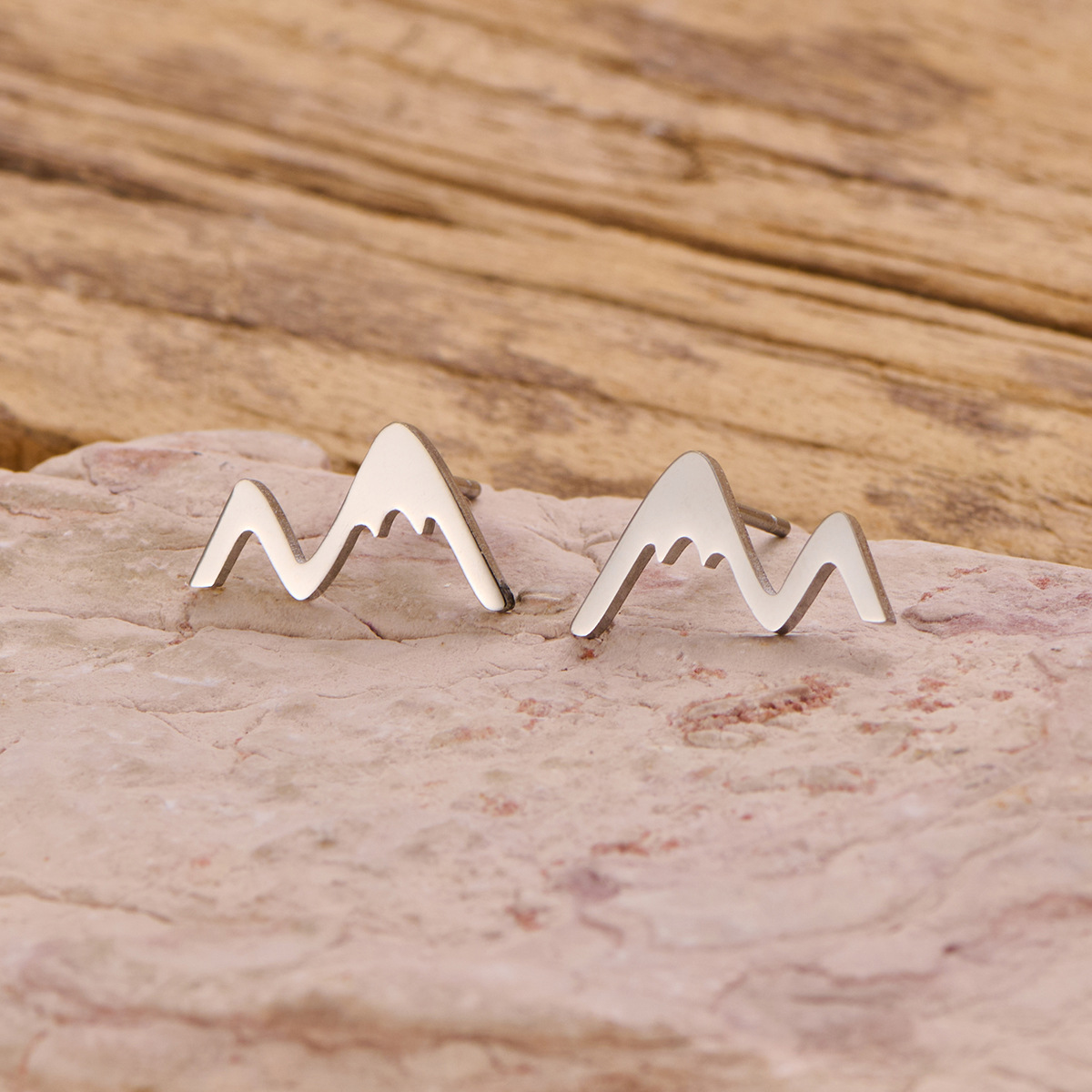 Mountain steel color