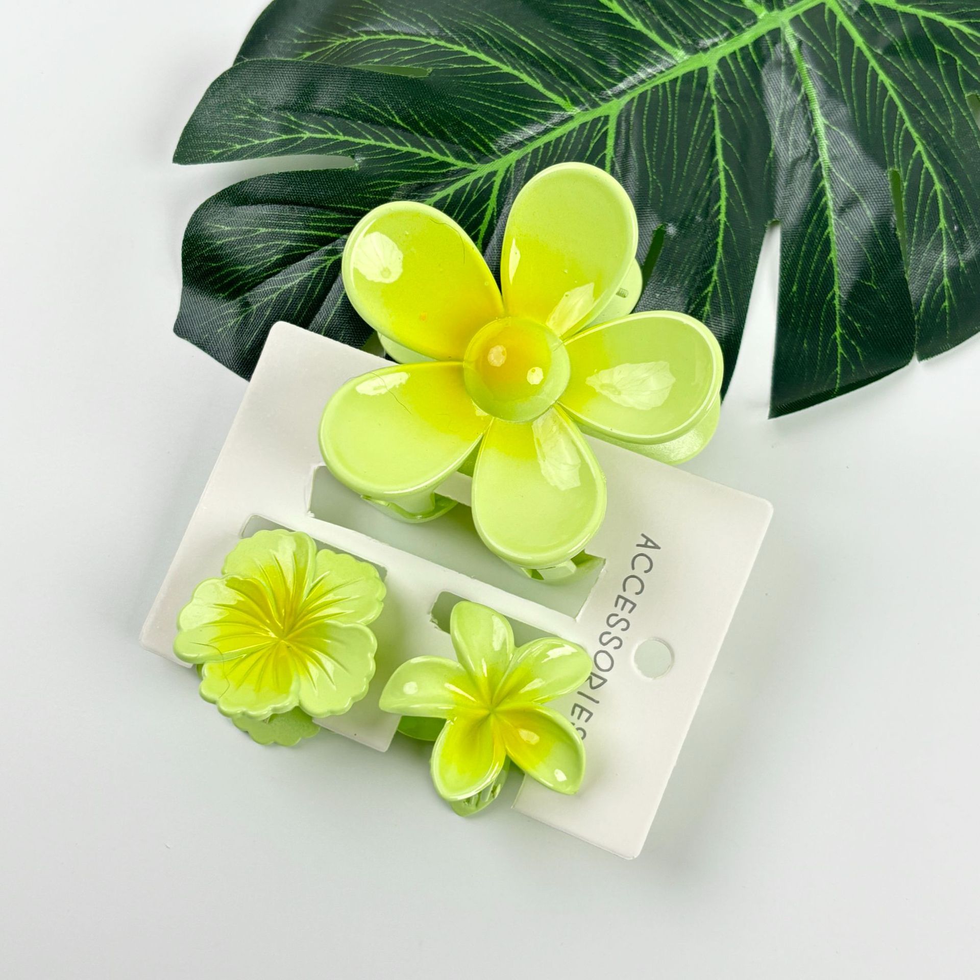 Five-petal flower three-piece set (green)