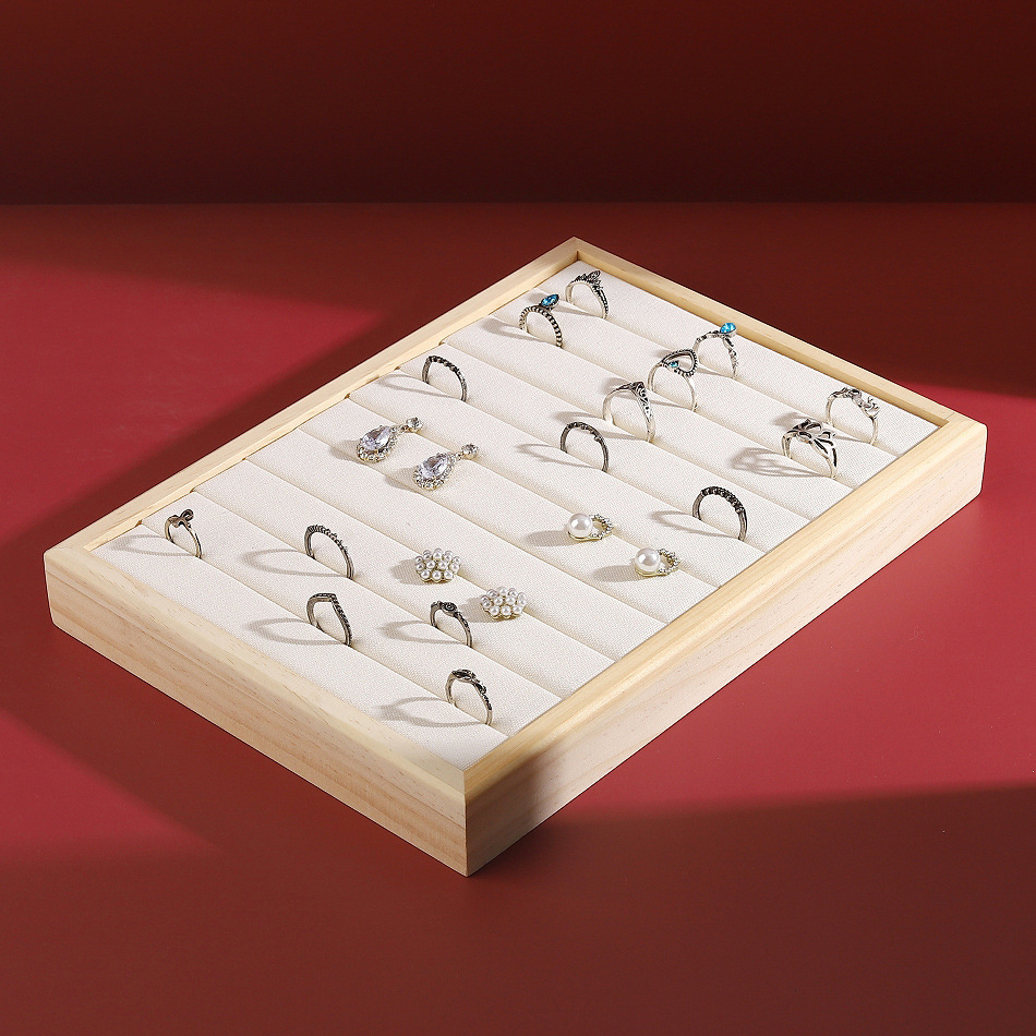 Log ring plate linen
