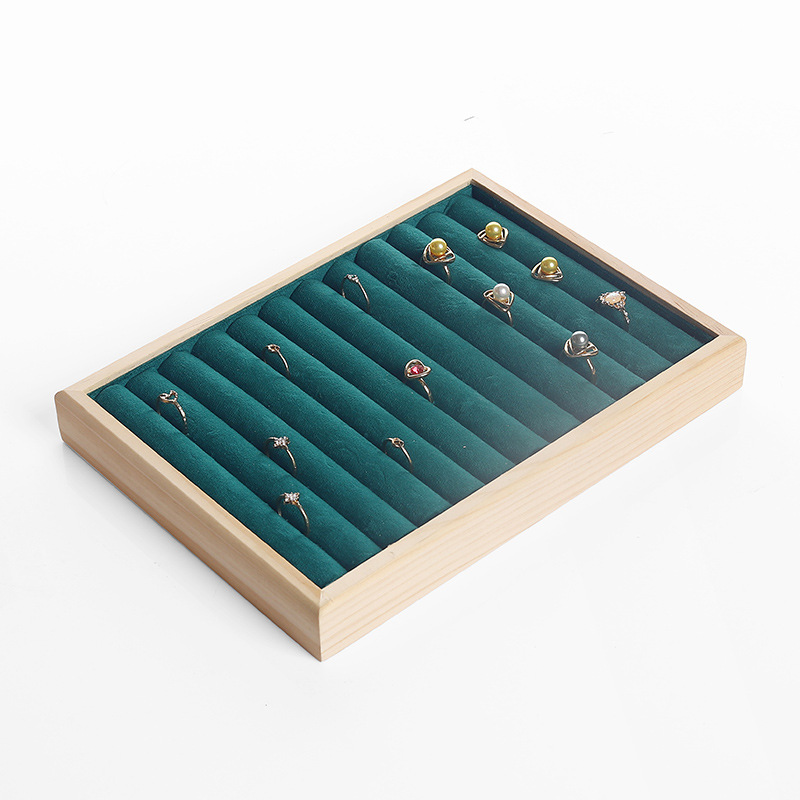 Log ring plate green velvet