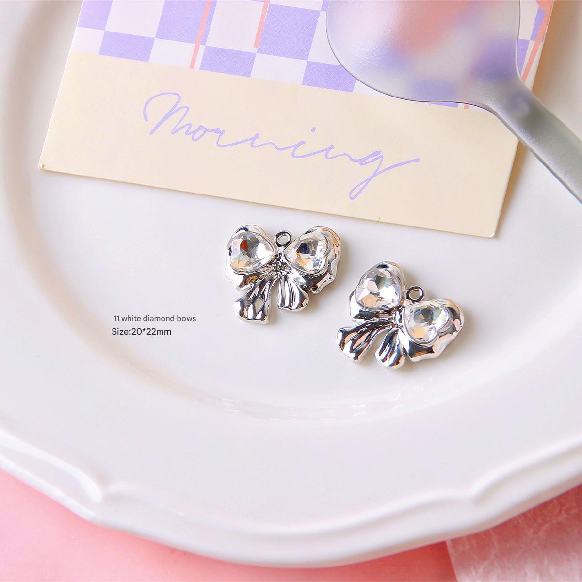 11 White Diamond Bow (1)