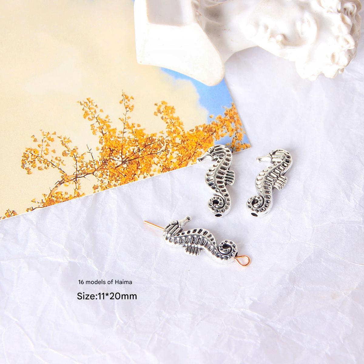16 seahorses (1)