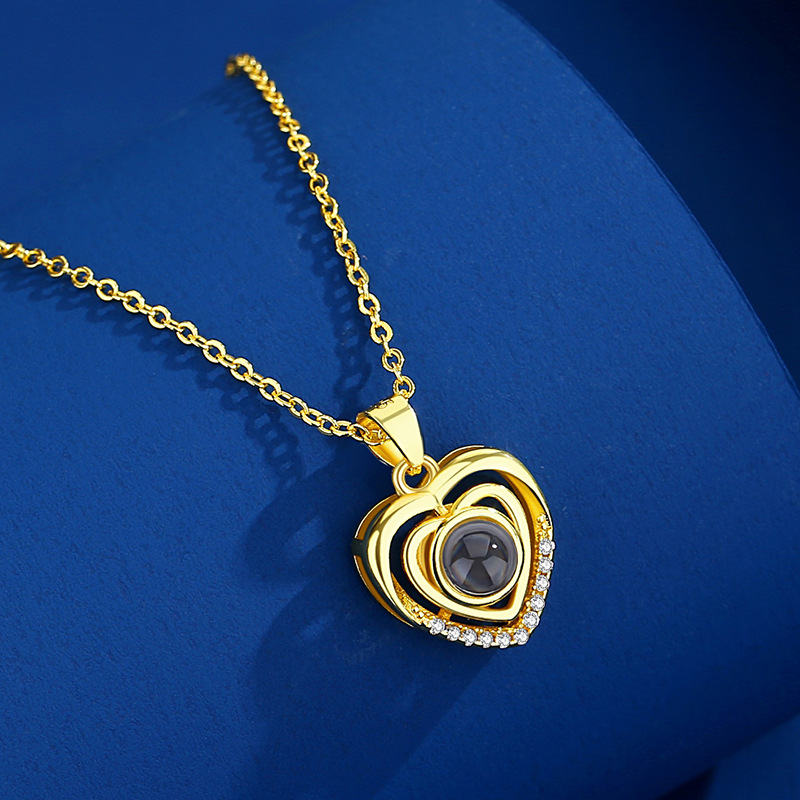 X068 [gold color]
