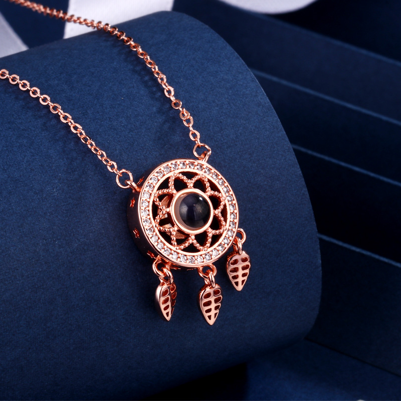 Dream catcher projection necklace [rose gold]]