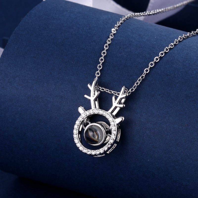 Antler projection necklace [white gold]]