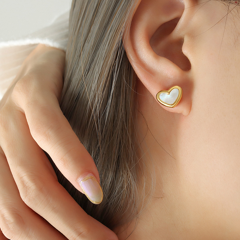 earring