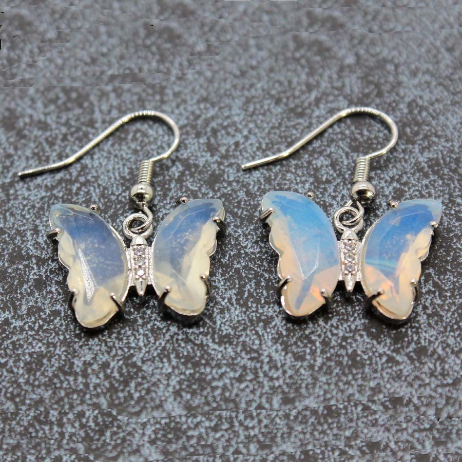 Synthetic opal