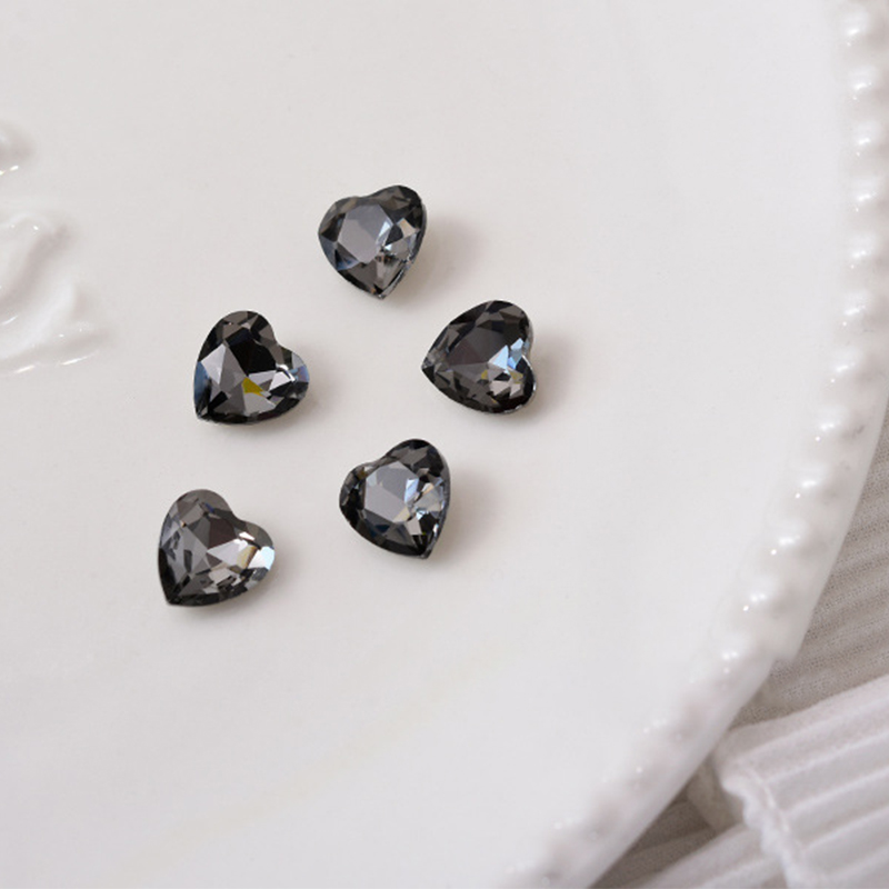 08 transparent black [Peach heart 8MM]]