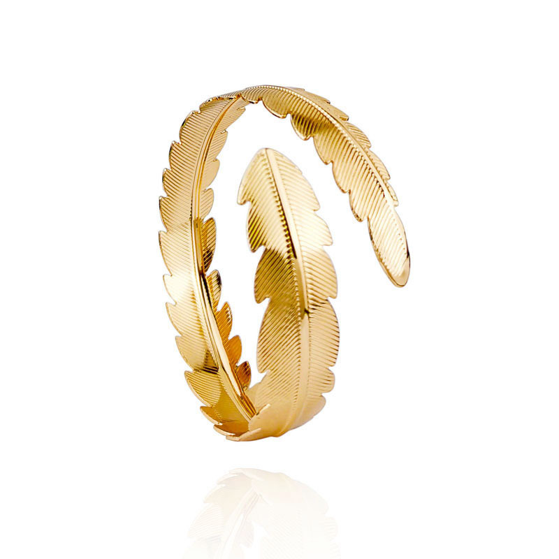 Golden feather arm ring