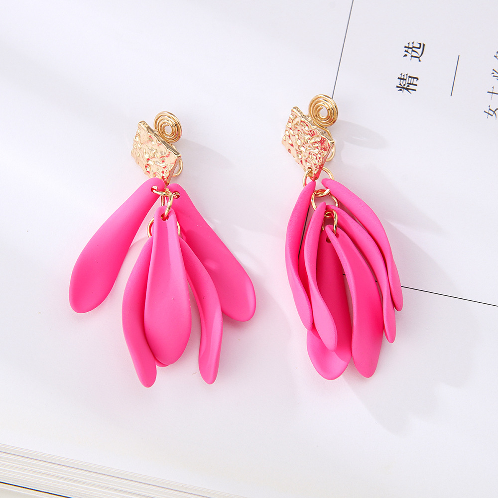 No. 11 mosquito coil ear clip