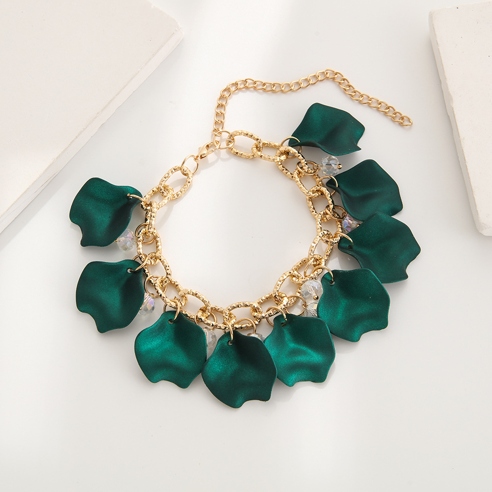 Pearlescent green