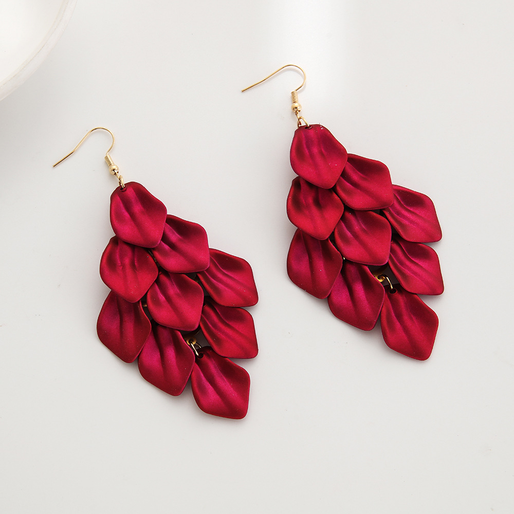 Pearlescent rose red