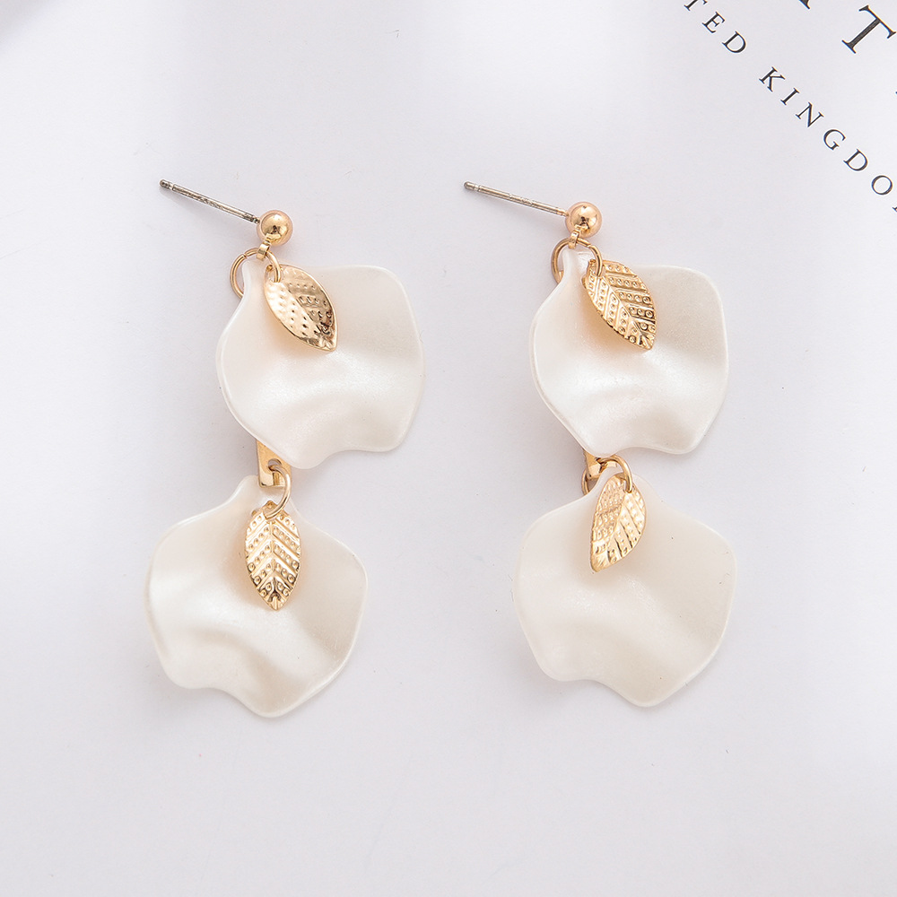 Pearlescent white