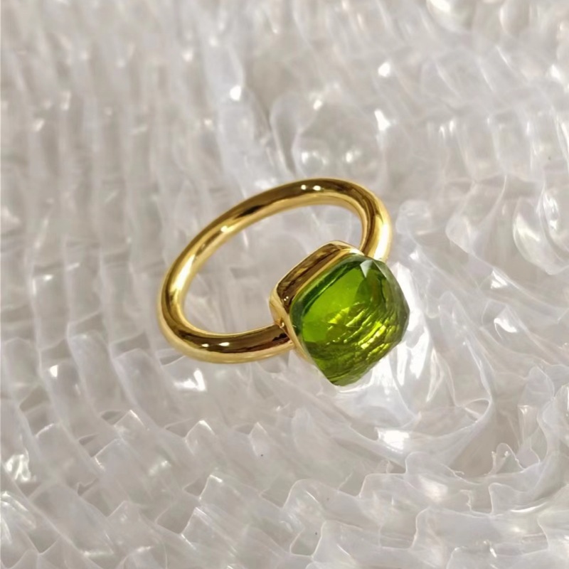 Gold: May-Grass Green