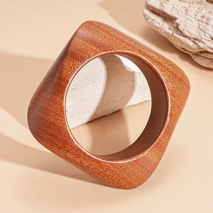 Bracelet-dark brown irregular