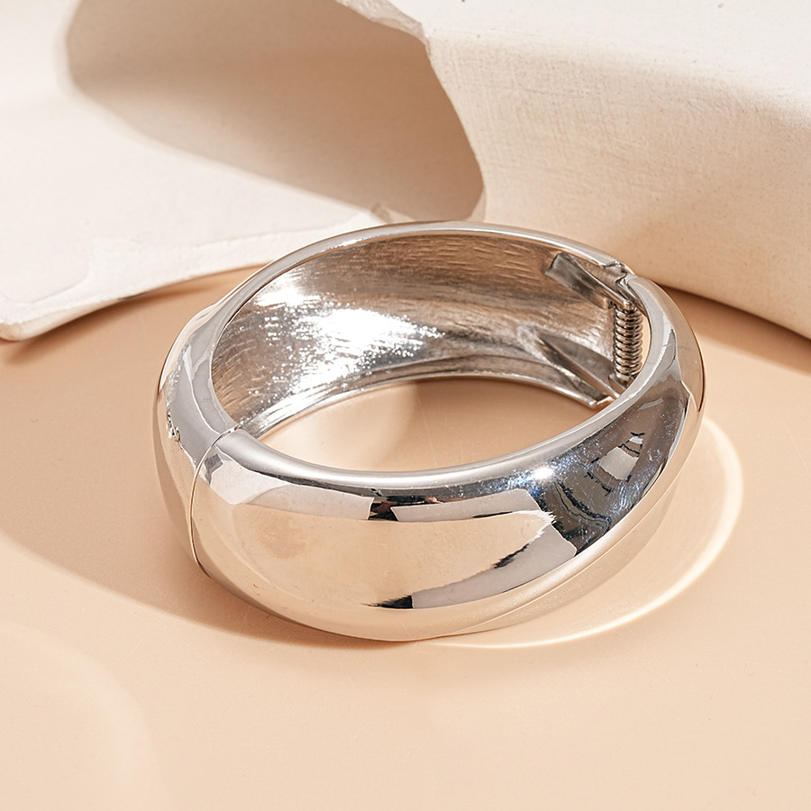 Bracelet - silver oval