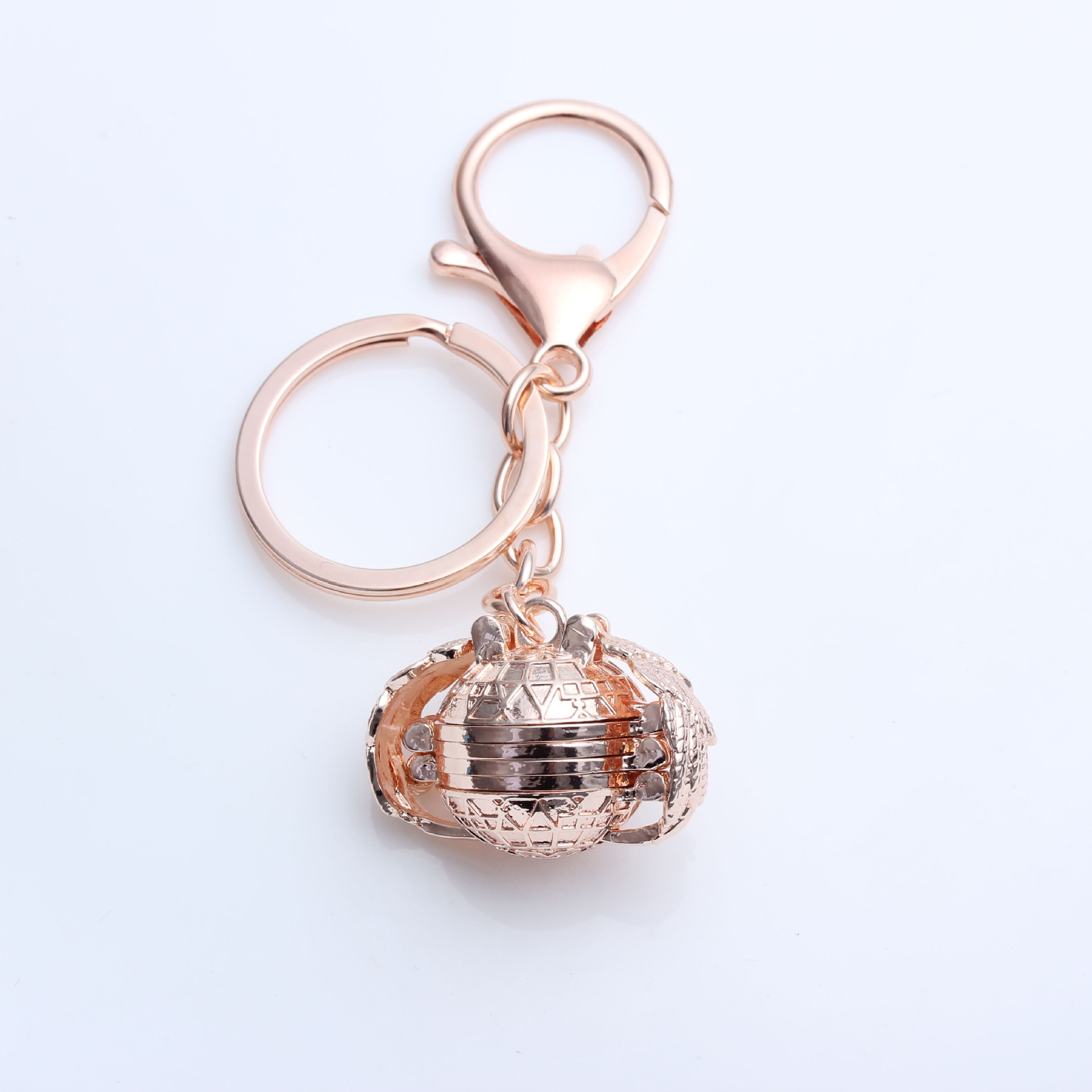 5 pieces of rose gold