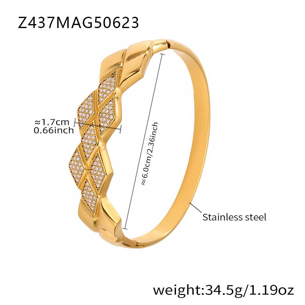 Z437-small fragrance style full diamond bracelet with golden white diamonds