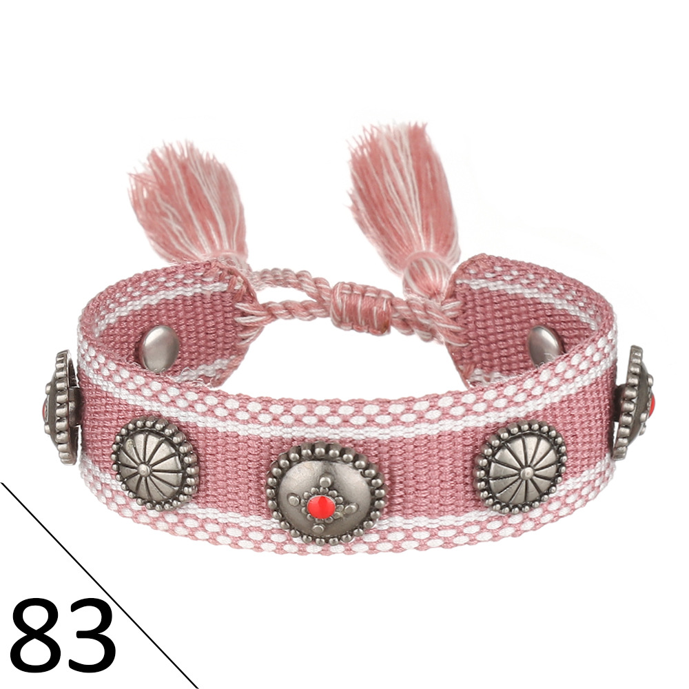(D word) metal nail bracelet 83