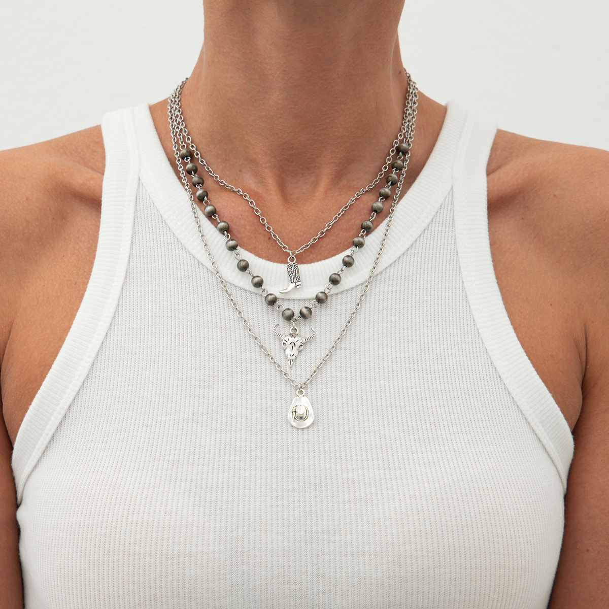 03 necklace white k 6180