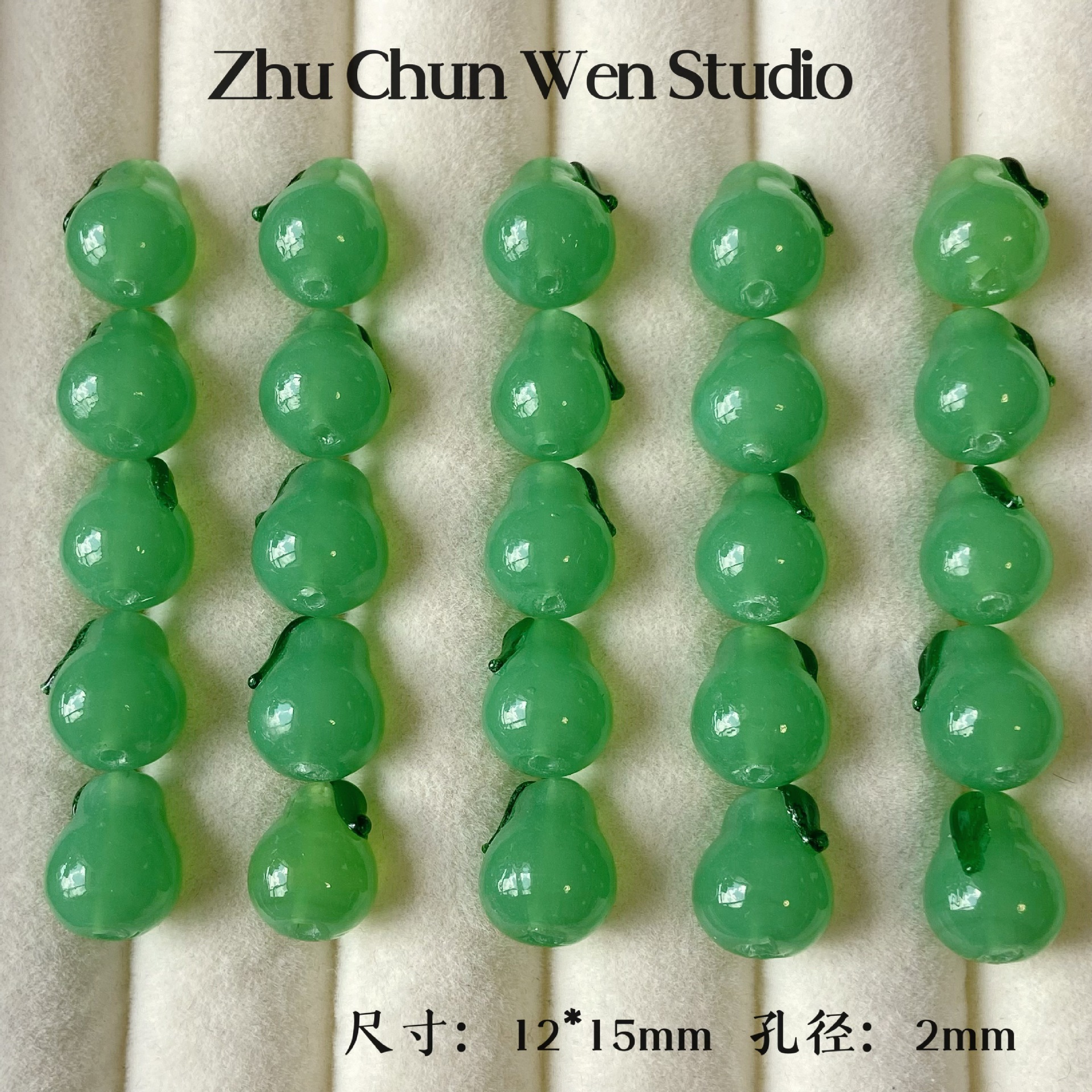 Green fat pear (1 piece)