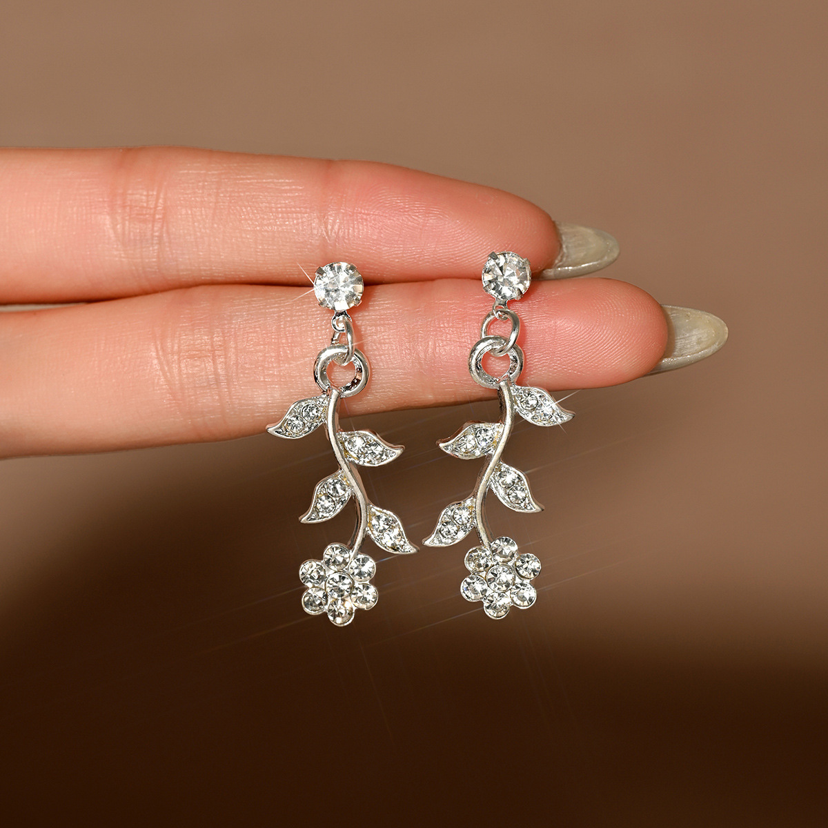 80142201 silver white