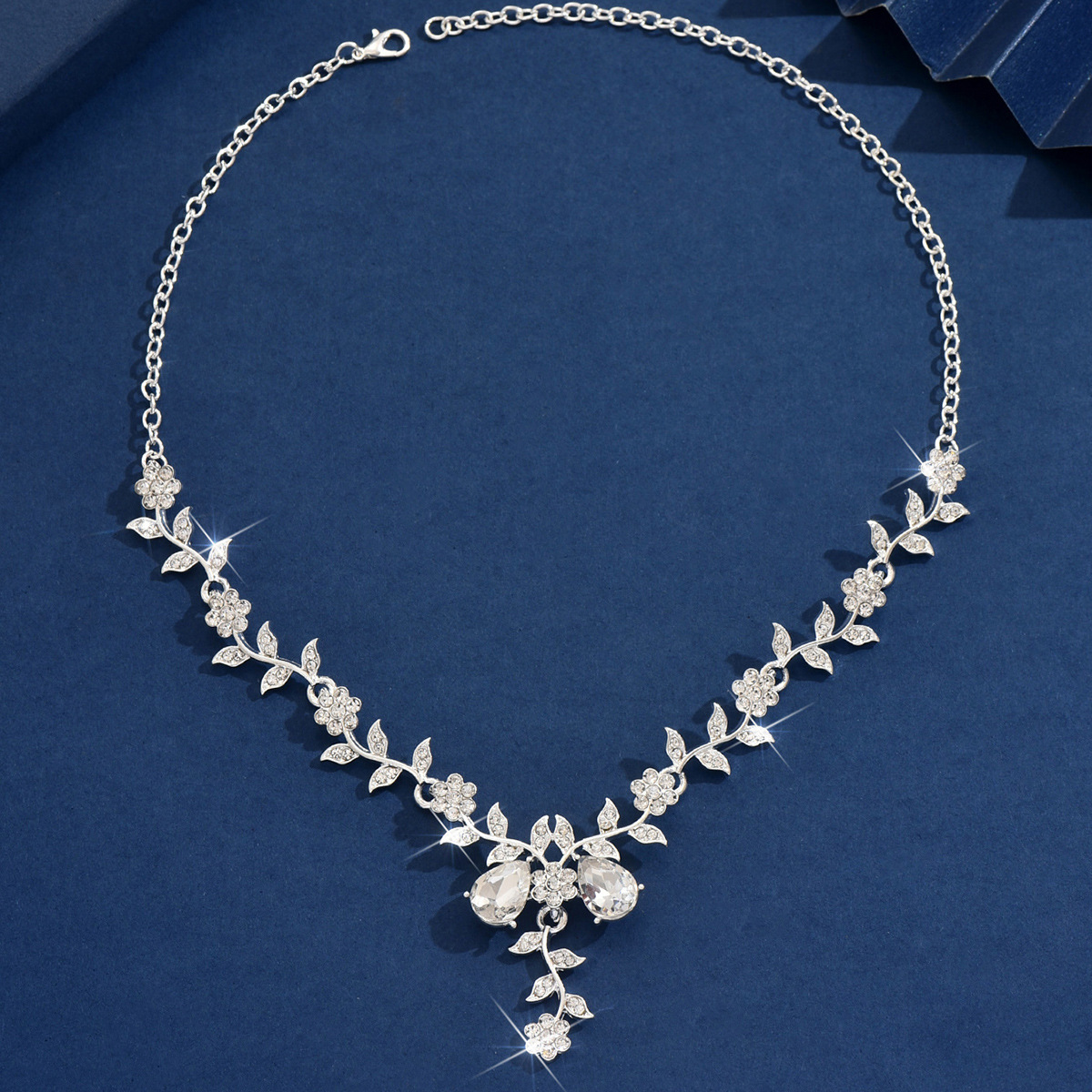 80217101 silver white