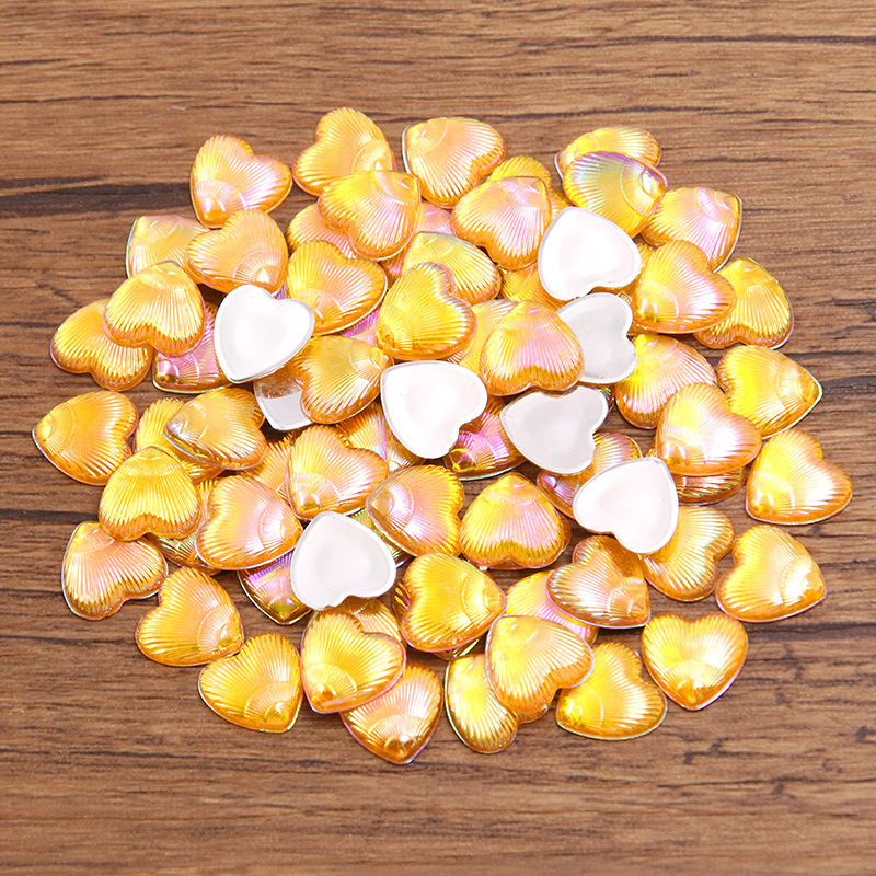 Yellow heart 10mm 0.1g