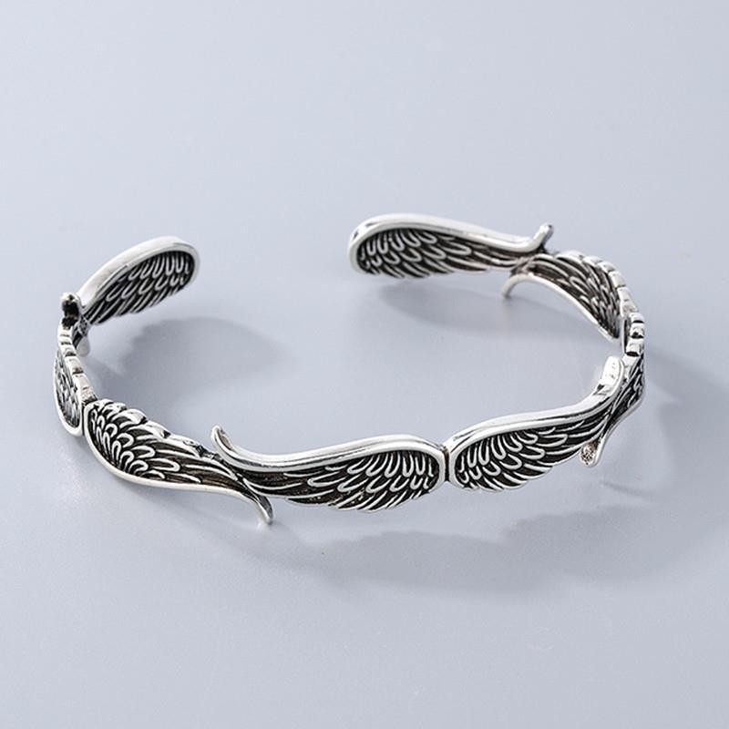 Angel wings bracelet