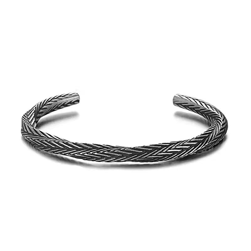 Twist bracelet