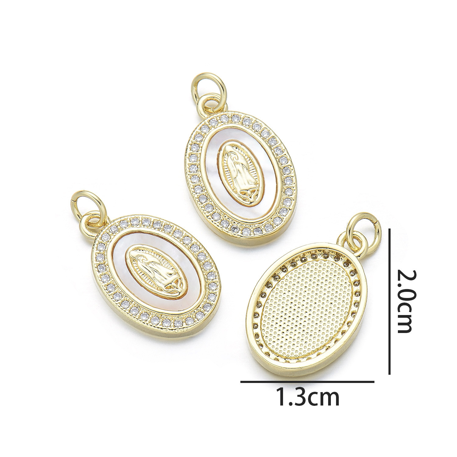 Oval Phnom Penh Lady pendant (natural shell)